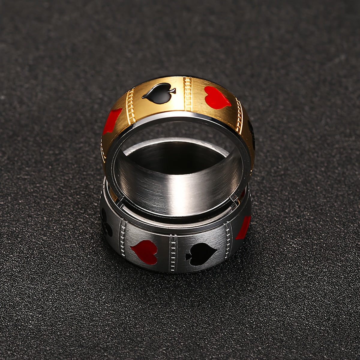 1pc Men'S Stainless Steel Poker Card Pattern Universal Wheel with Rotatable Decompression Ring to Relieve Pressure, Hip-Hop Spade Ace Ring Poker Card Jewelry, Punk Spade Ace Ring Retro Poker Band Ring for s, Party Jewelry, Gift for Men, Statement Piece,