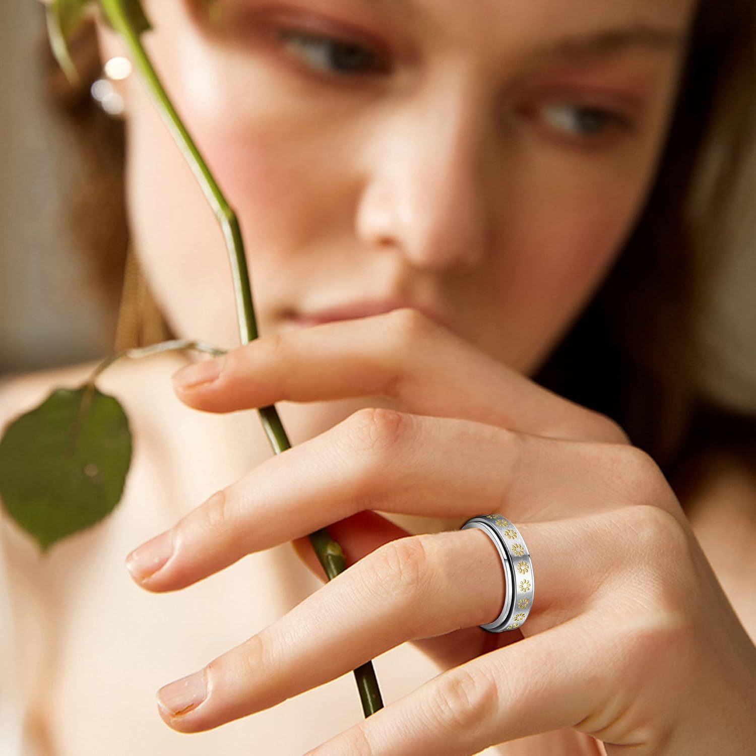 6pcs 316L Stainless Steel Spinner Rings Fidget Rings for Anxiety for Men Anti Anxiety Ring with Beads Sunflower Moon Star Stress Relieving Rings Set, for Teenager