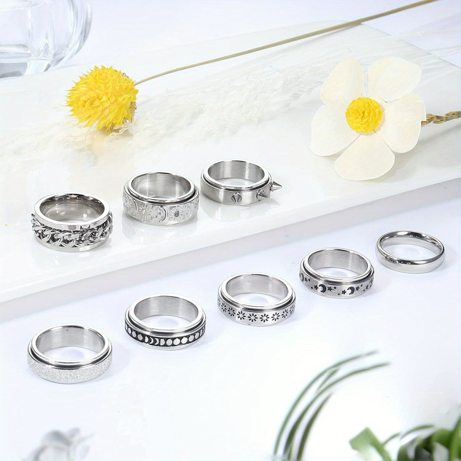 8pcs Fidget Rings for Anxiety 316L Stainless Steel Spinner Ring Anxiety Ring Spinning Moon Star Flower Cool Relaxing Rings for Teenager Teenager, For Teenager